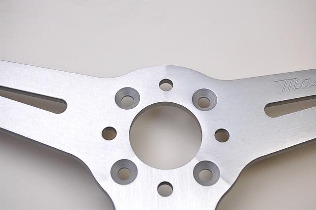 マッハ mach (外径345mm)汎用ステアリング』再販決定のお知らせ 再販の