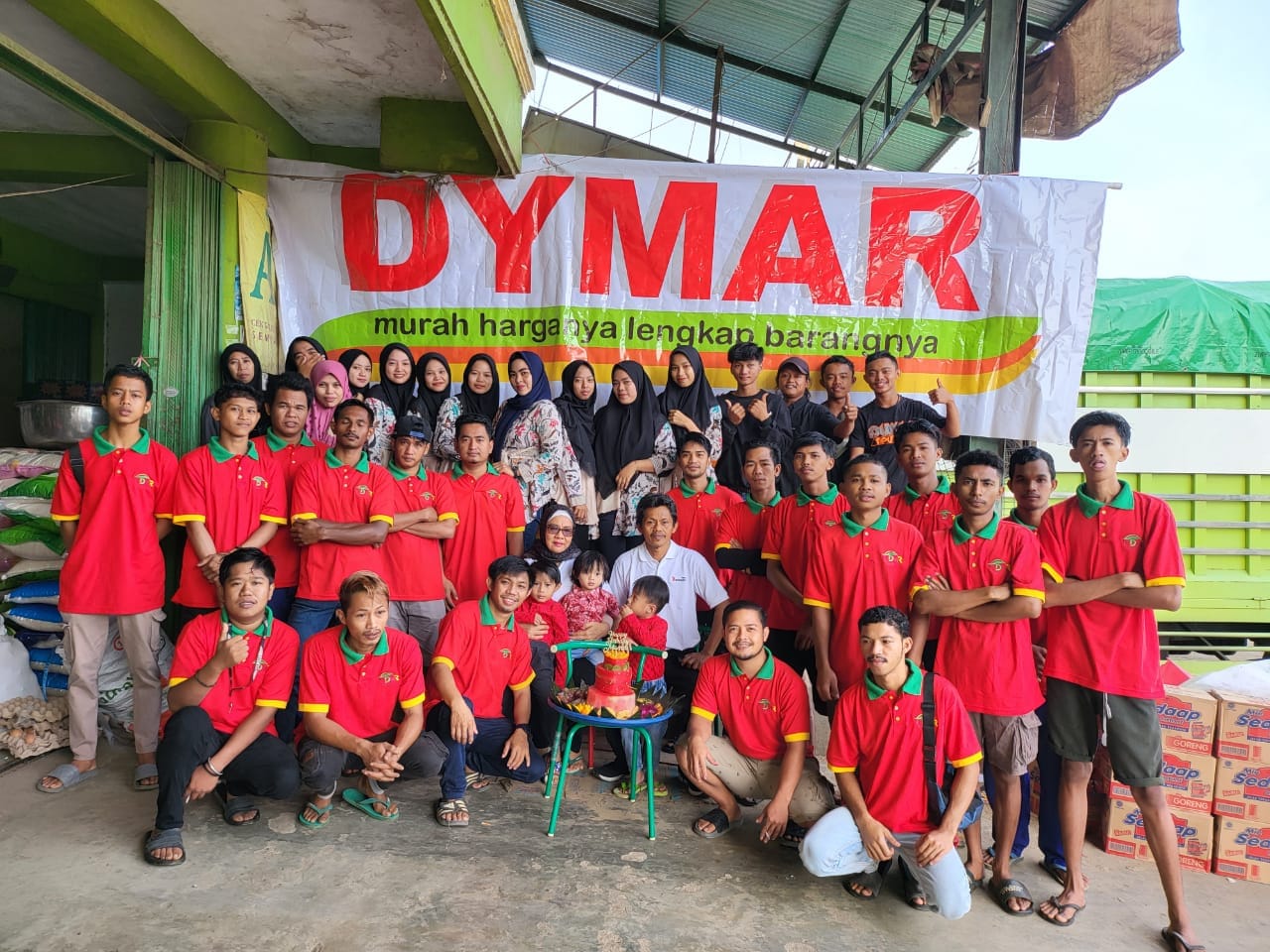 Dymar Aaron