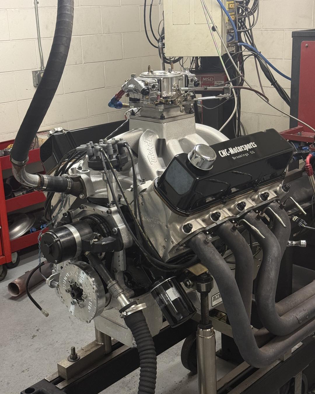 598 BB Ford pump gas monster finished and ready for dyno. This is