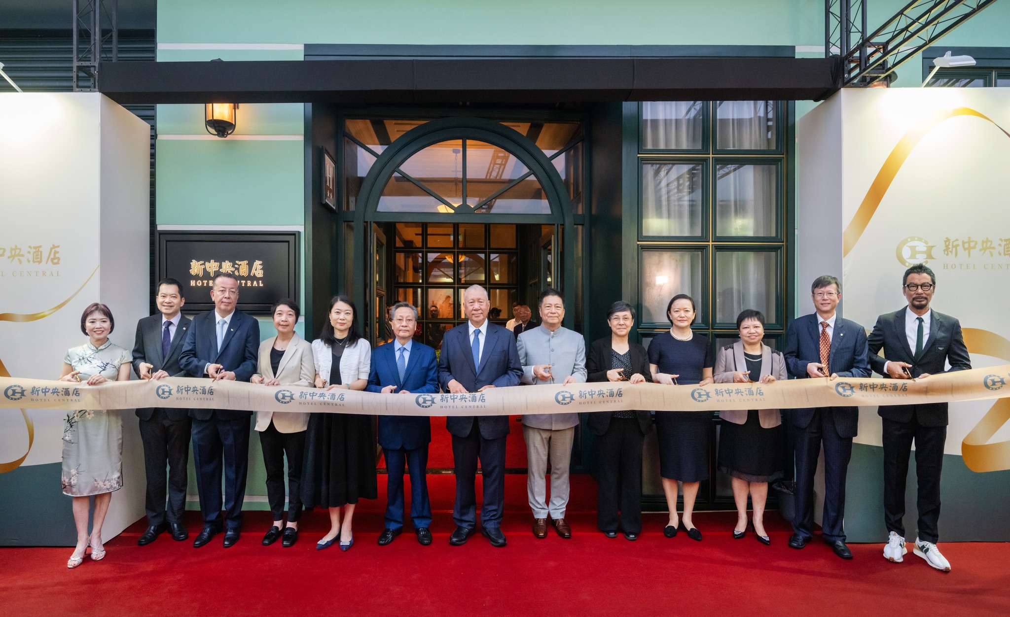 【百年情懷，光輝再現！】... - 新中央酒店 Hotel Central Macau | Facebook