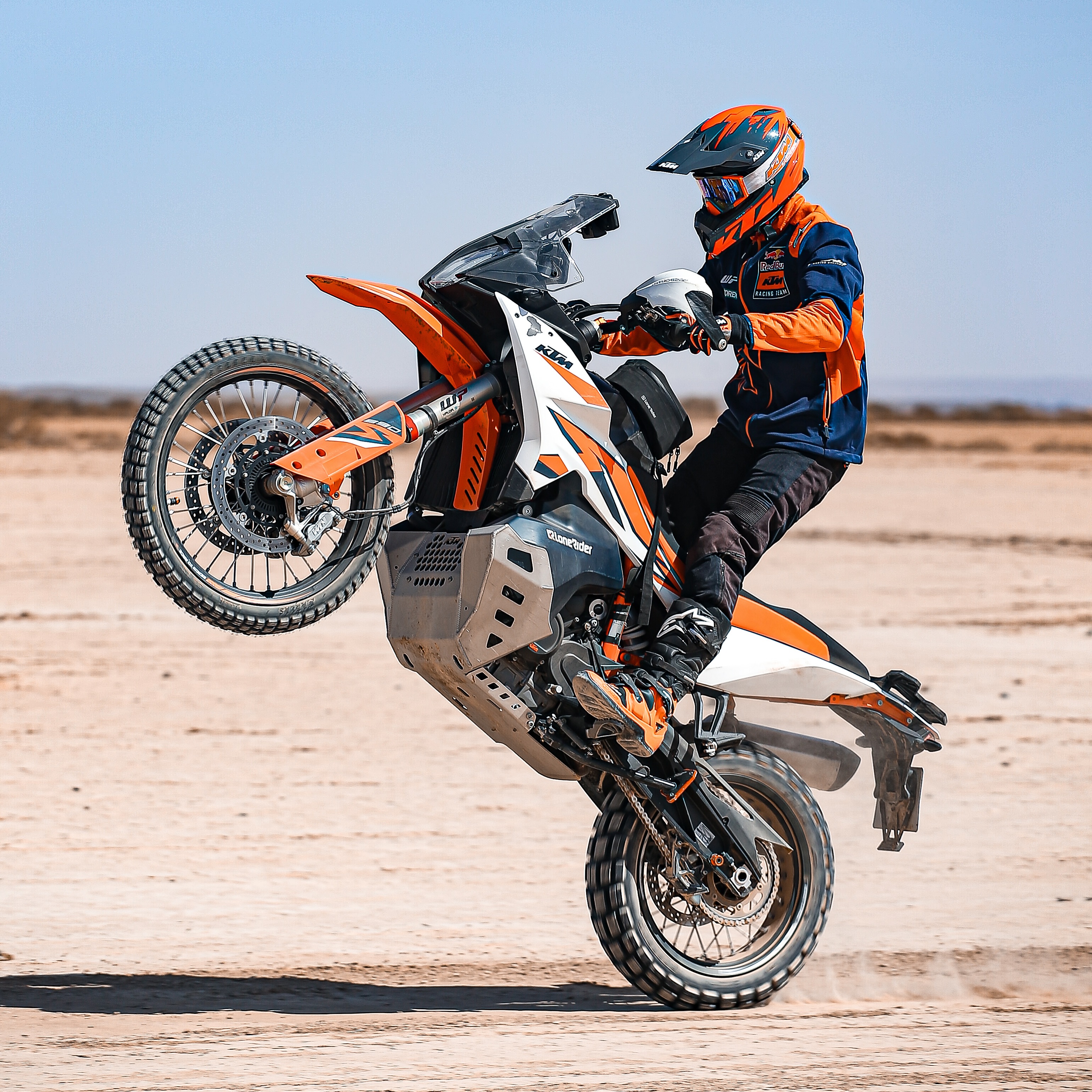 marcel.lestrade KTM 640 Adventure R prepped and ready for any