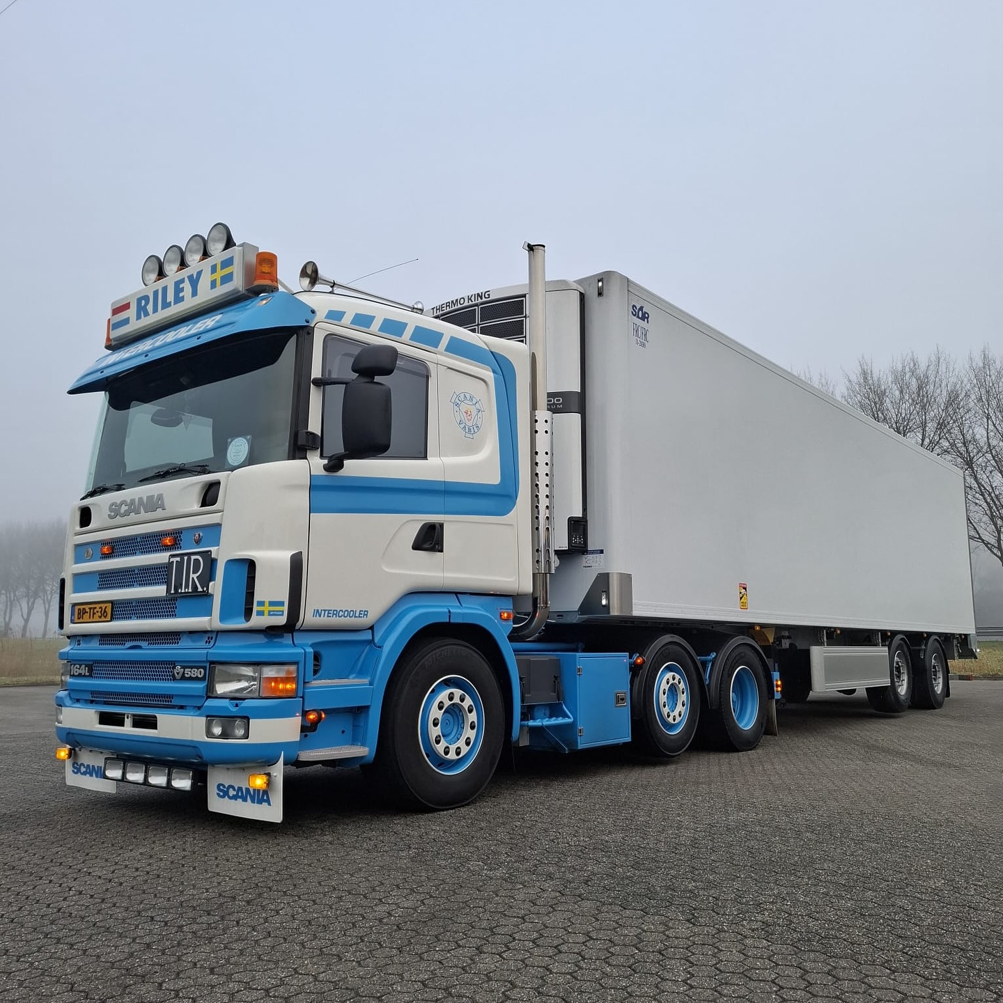 PB KOK & Zn Holland - 🤝... #pbkok #pbkoktransport #interfreight # ...