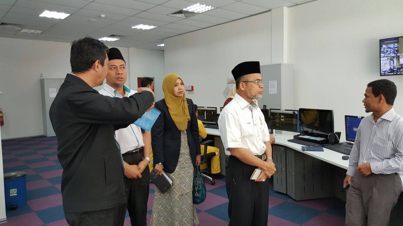 Lawatan CEO TESDEC bersama pegawai di... - Terengganu Skills