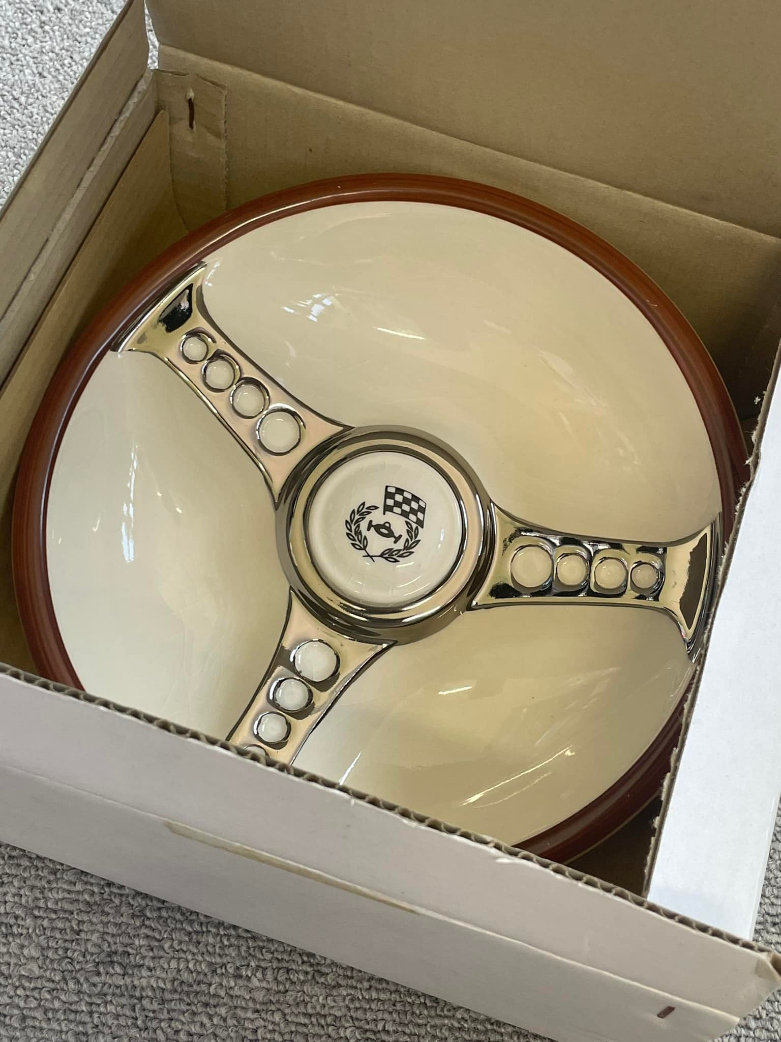 レスレストン灰皿レスレストン灰皿¥5800-(税別)