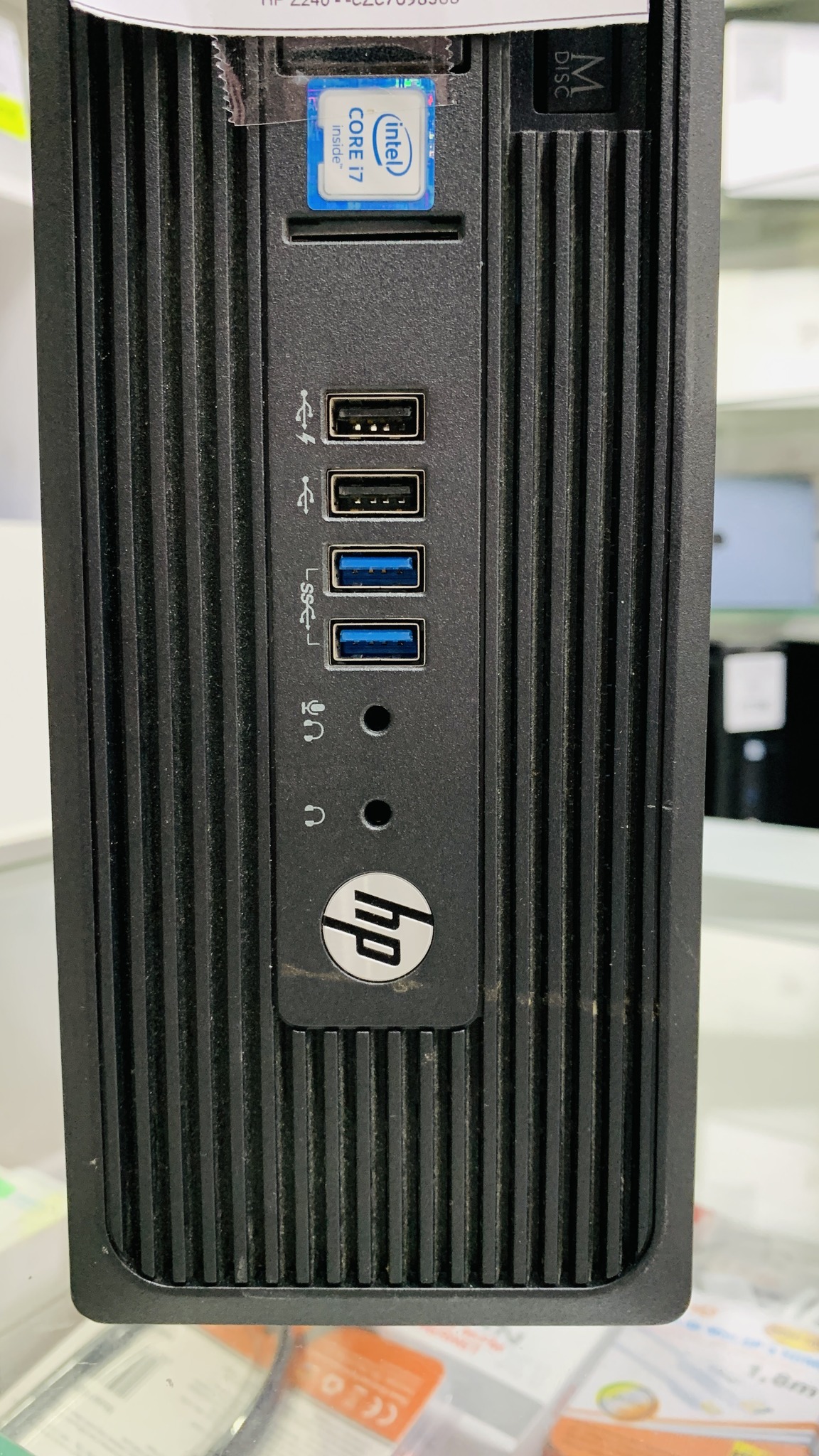 Hp z240 workstation i7 6700 500gb ssd 8gb ram