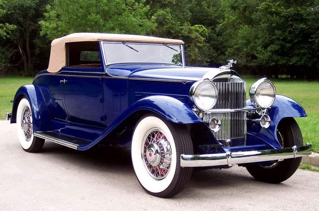 1932 Packard Eight Oldtimer in Sarnen, Switzerland. #ariewubben