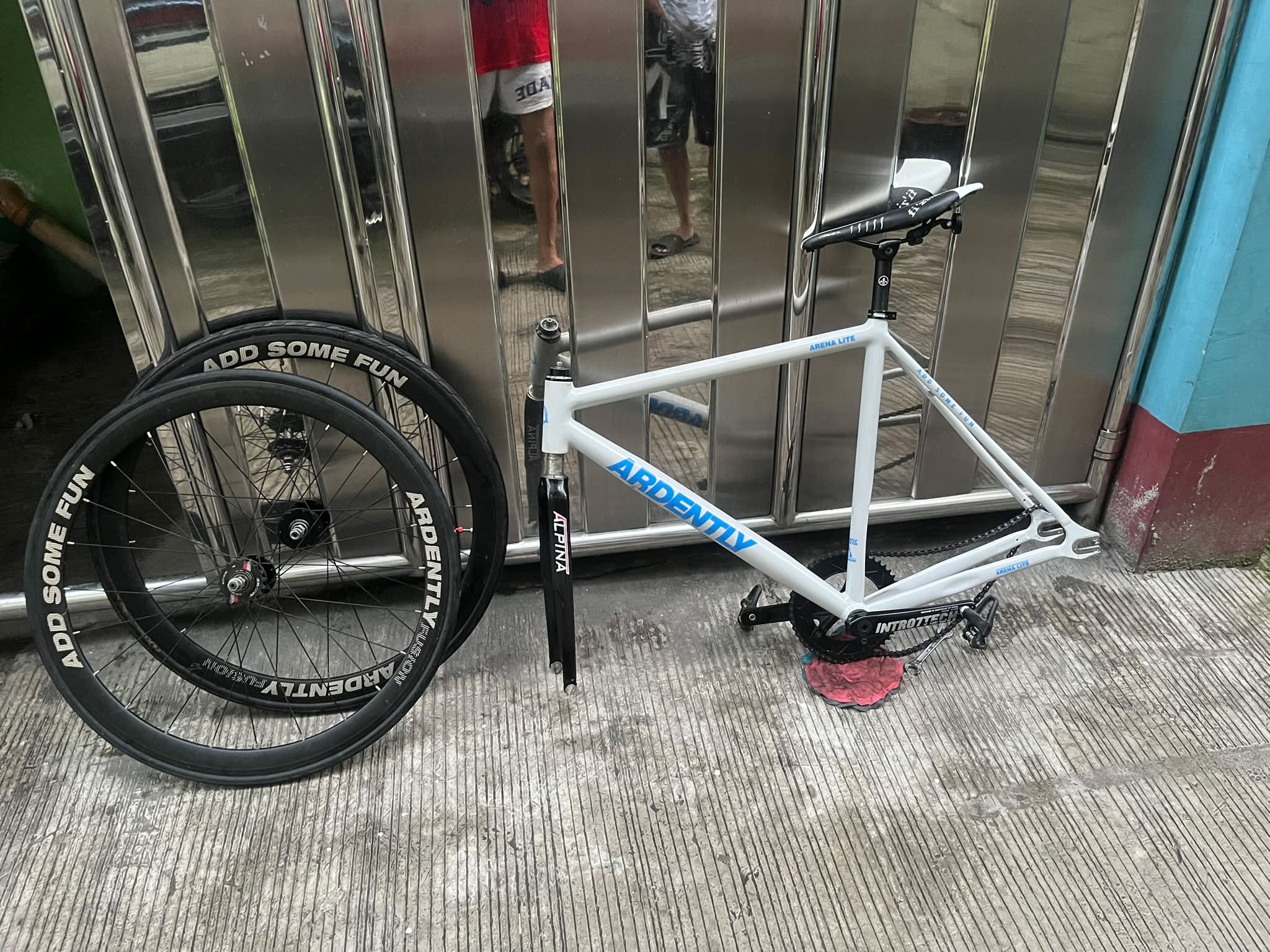 THOMSON Elite シートポスト 27.2mm Merida Allucarb bike parts for sale: frame, drivetrain, cockpit