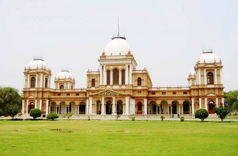CastleBook - The Noor Mahal (Urdu: نور محل‎) is a Pakistan...