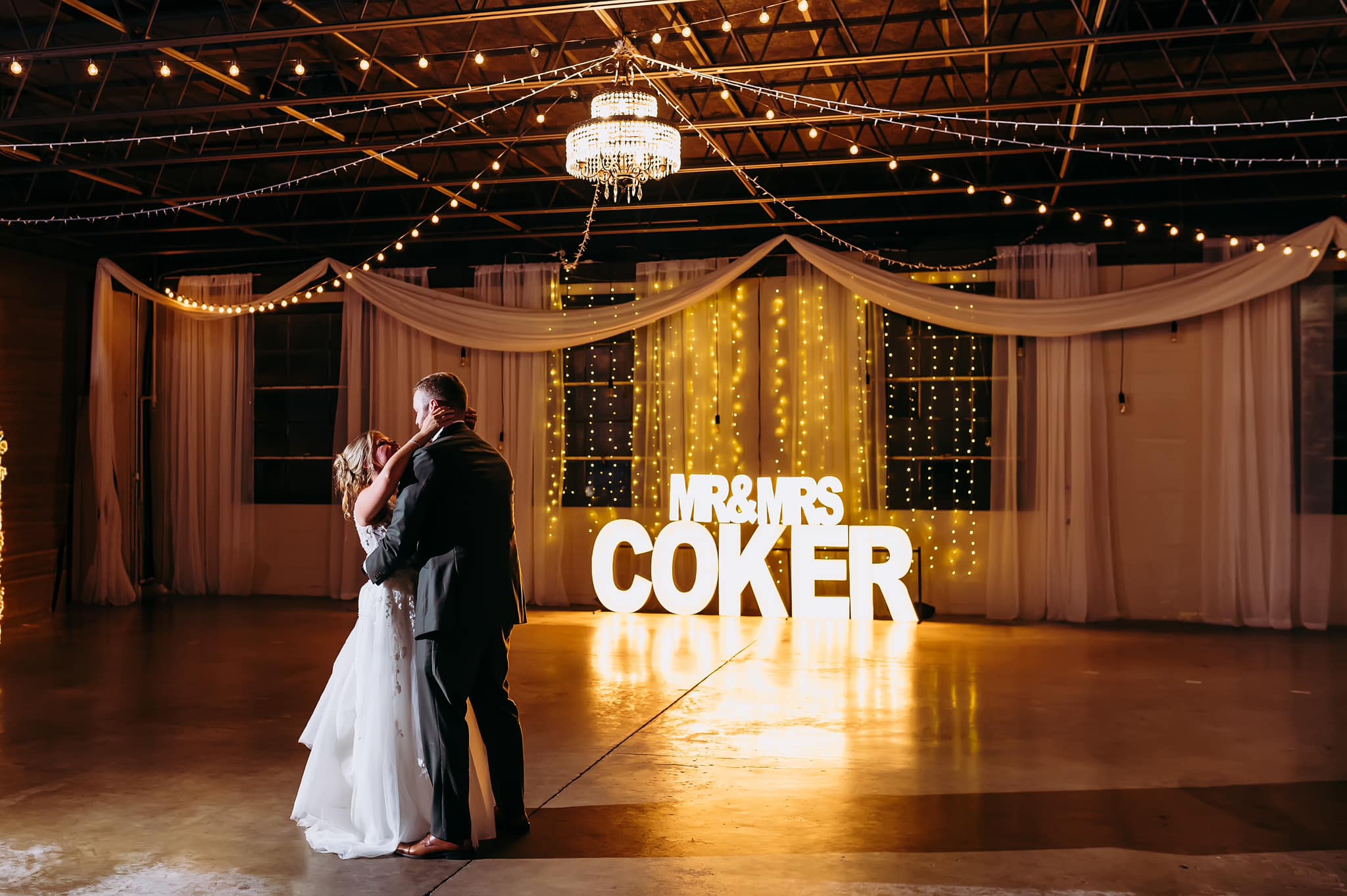 The Olde Wicks Factory | Highland IL