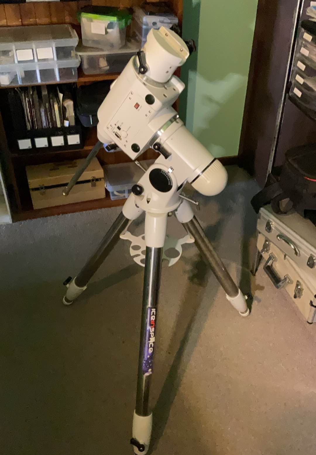 Sky watcher NEQ6 pro heavy duty telescope mount great for ...
