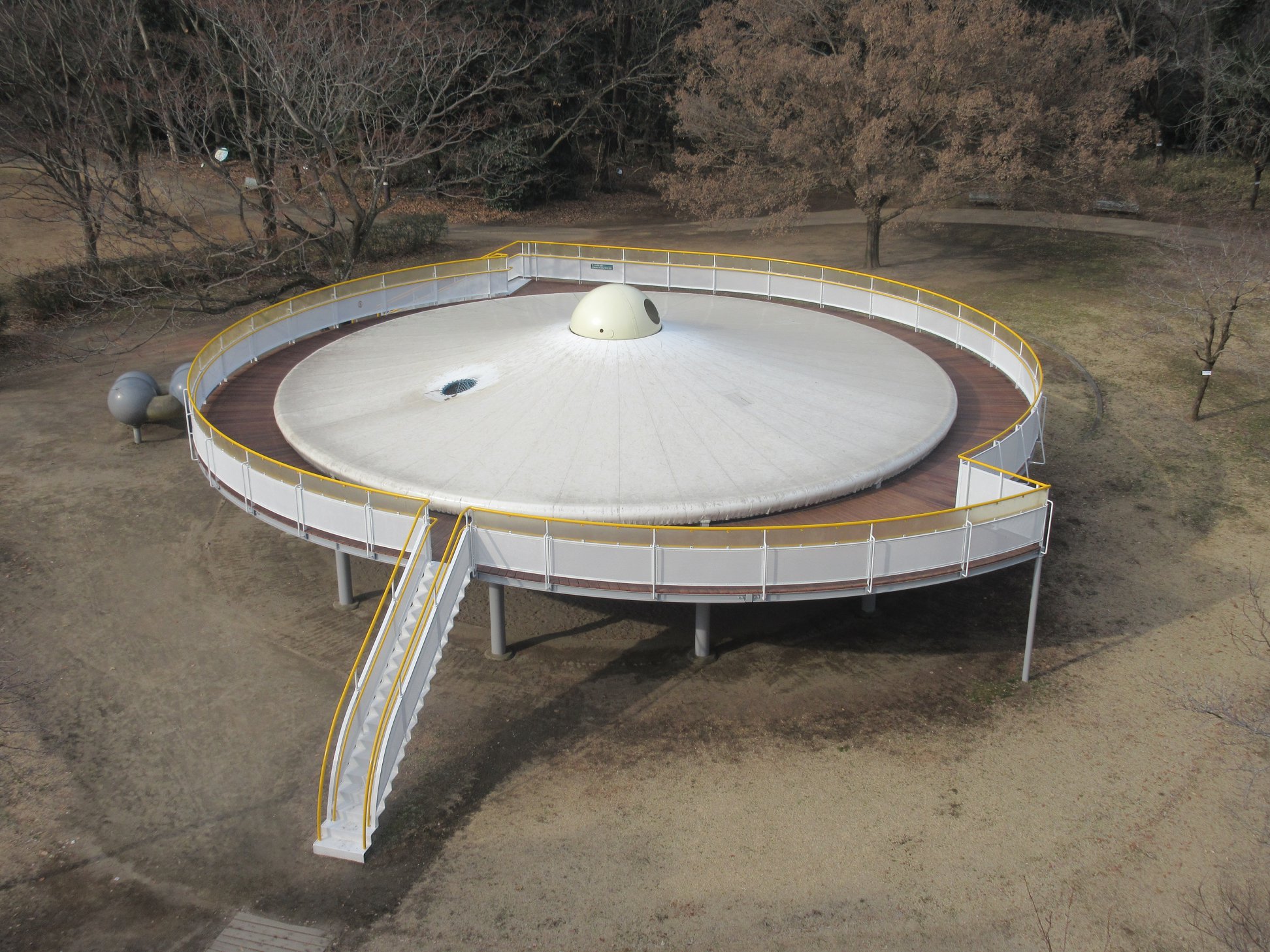 茨城 県 自然 博物館 トランポリン