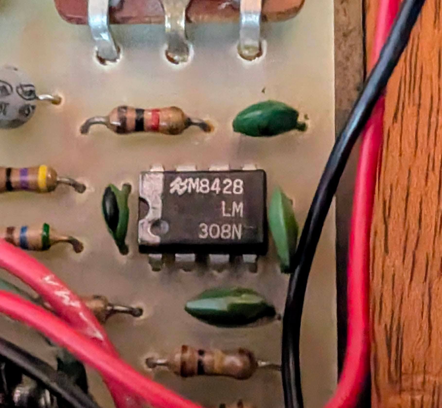 Is this a 1985 white face Proco Rat?
