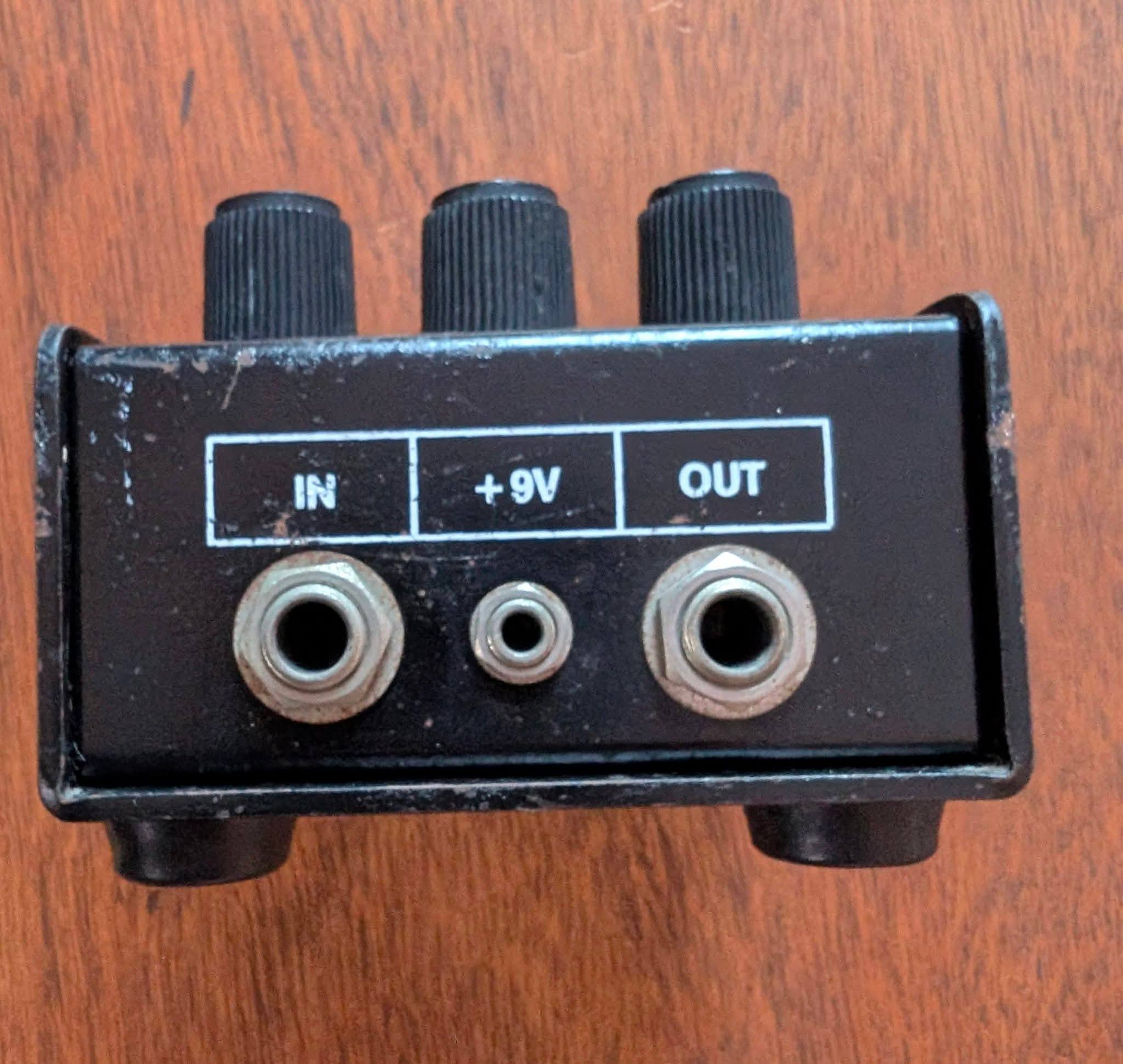 How can i find the year of manufacture of this Proco RAT? on the