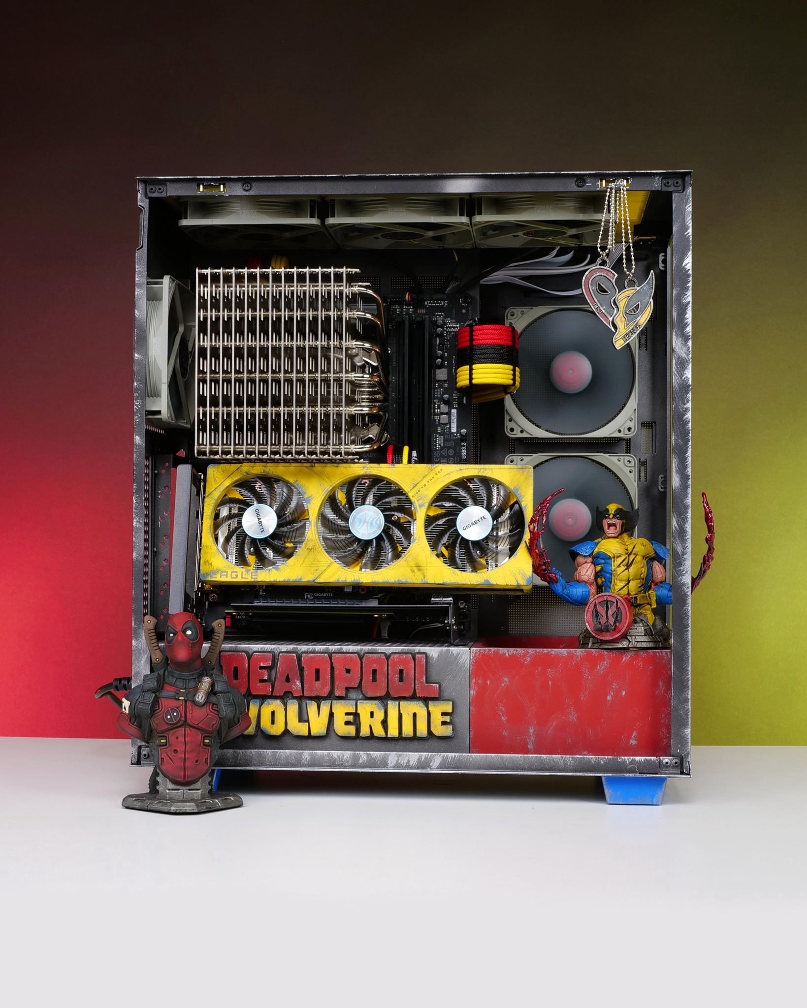 AORUS - Happy Weekend Build! Sharing awesome PC build by:...