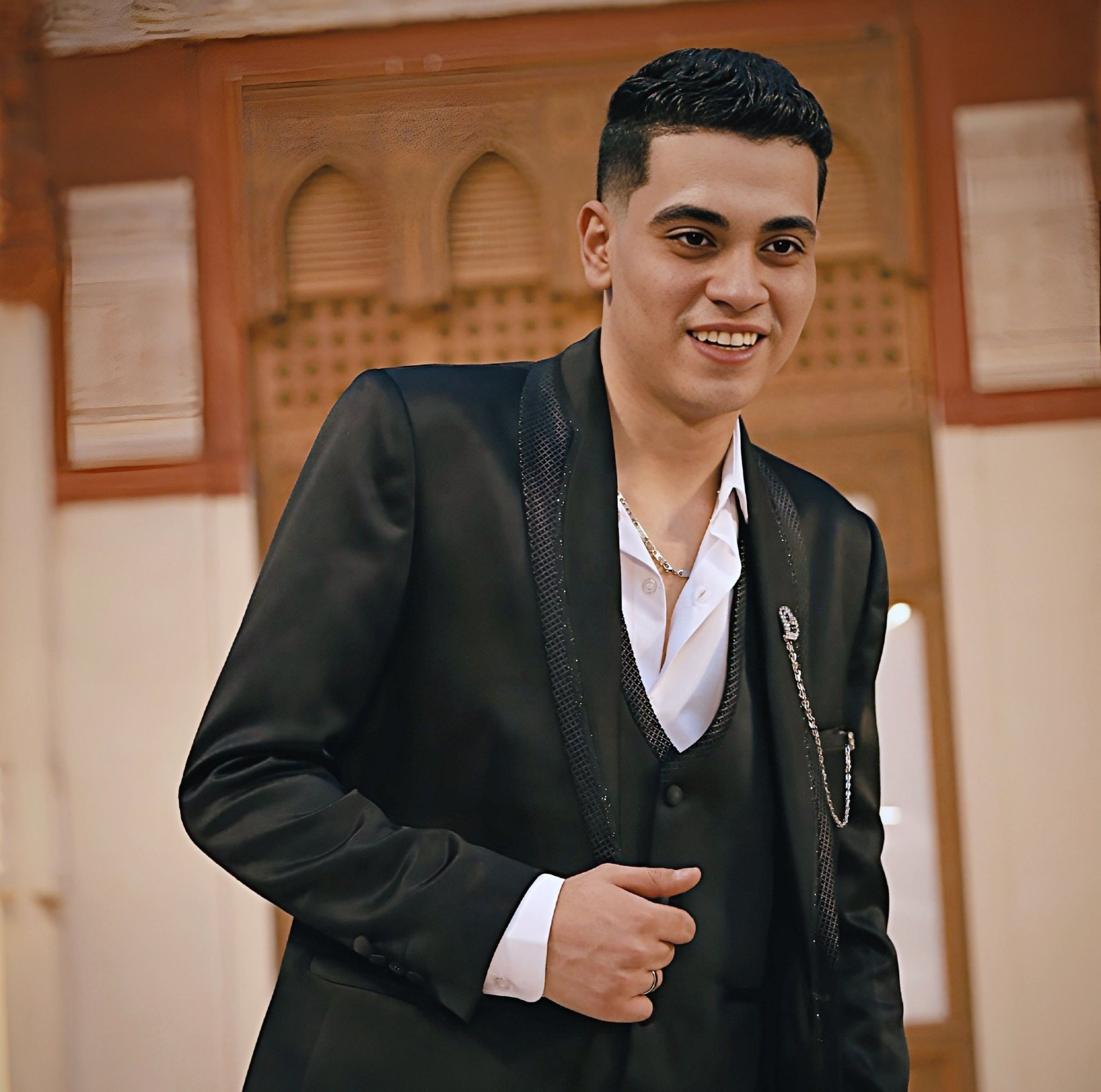 وانا المنتج وانا الشركه👎🏼😅🚯 #Ahmed_Moza🎤 #Story_design ElKing Mohamed ...