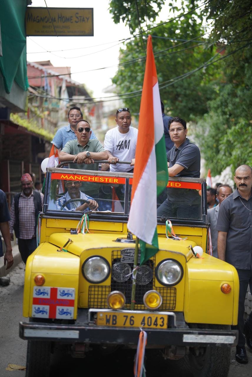 Raju Bista - At Maneybhanjyang, I took a ride in a... | Facebook