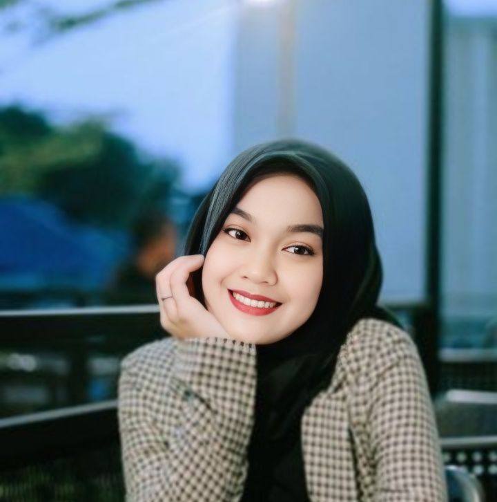 KU BERI JUDUL #Sahabat_Panggung_dan_Rasa_yang_Terlambat Zahra dan Arbil ...