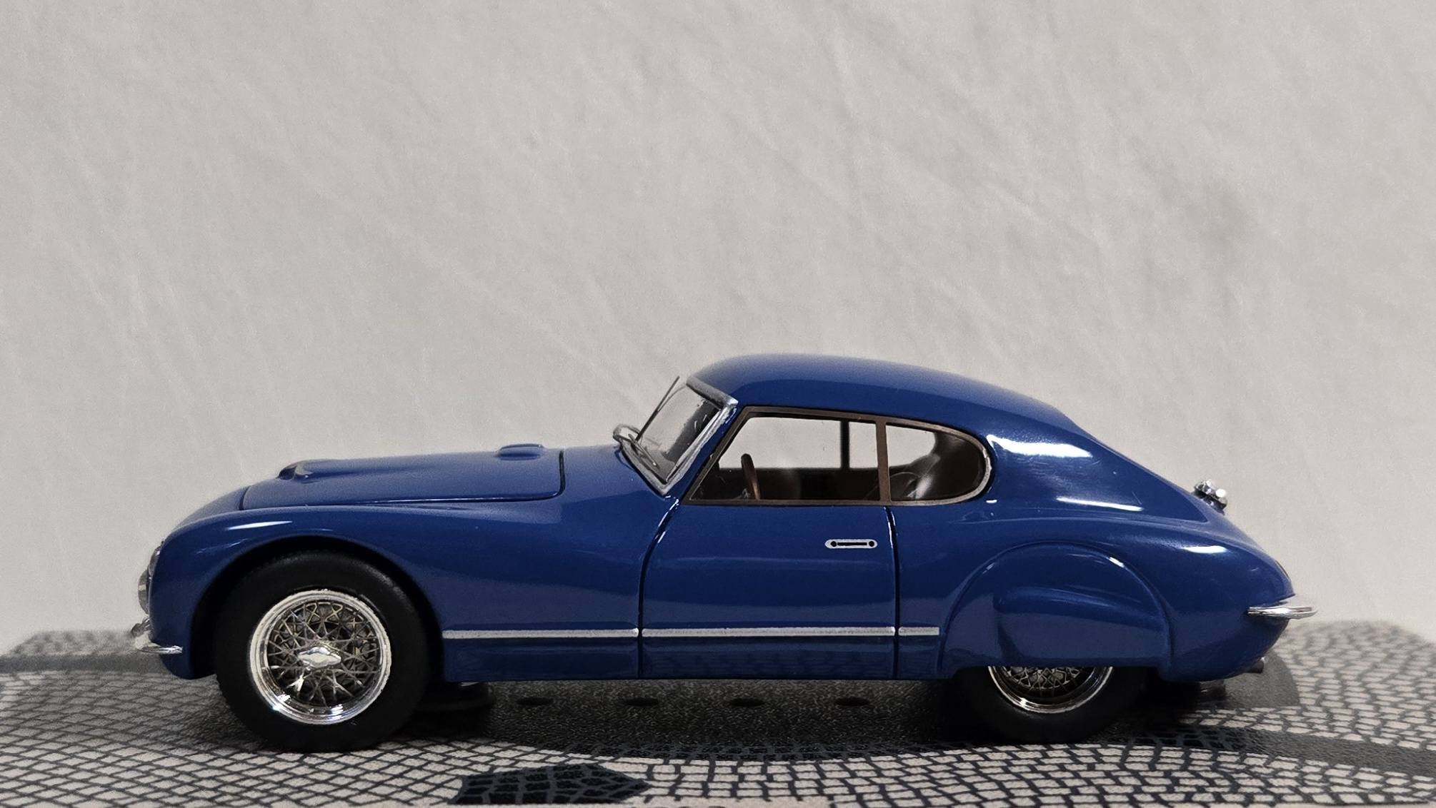 FIAT 850 Coupe 1965 1:24 Hachette #minicars #fiat #fiat850 #Hobby
