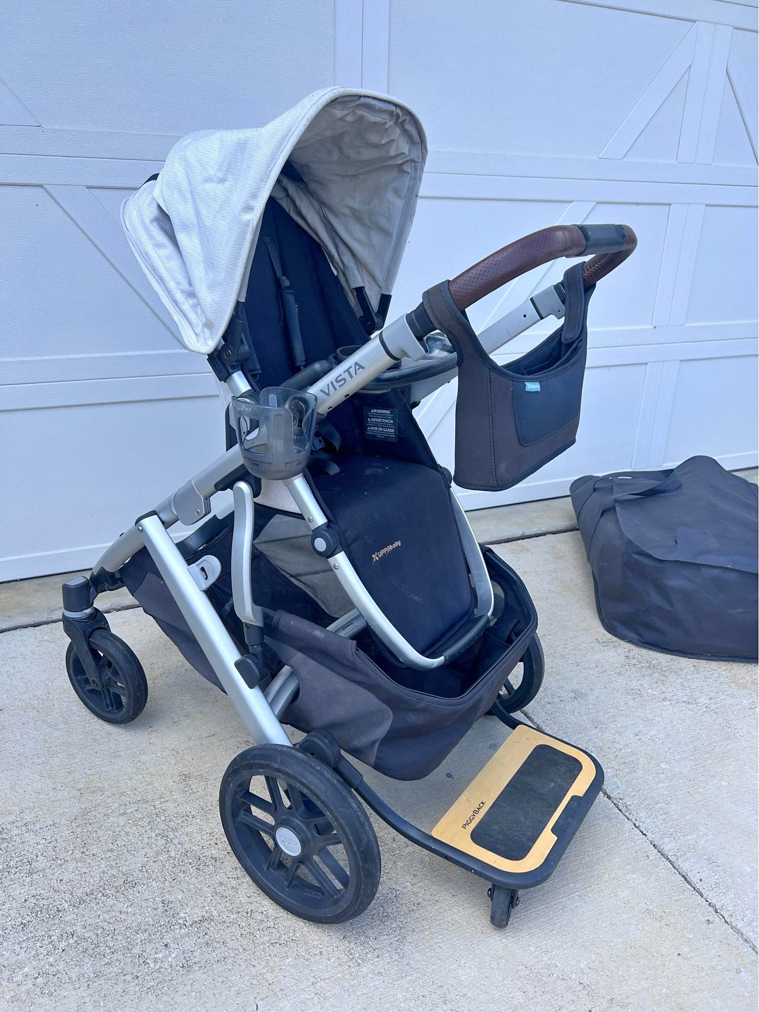 uppababy cruz wheel stuck Replacement Locking Latch for V2 Stroller, Fixes Broken Stroller Frame Lock Mechanism, Easy Install, 2-Pack Stroller-StrollerAccessory-WeatherShield-Britax Quantity:QTY 5 UPPAbaby KONA Stroller with