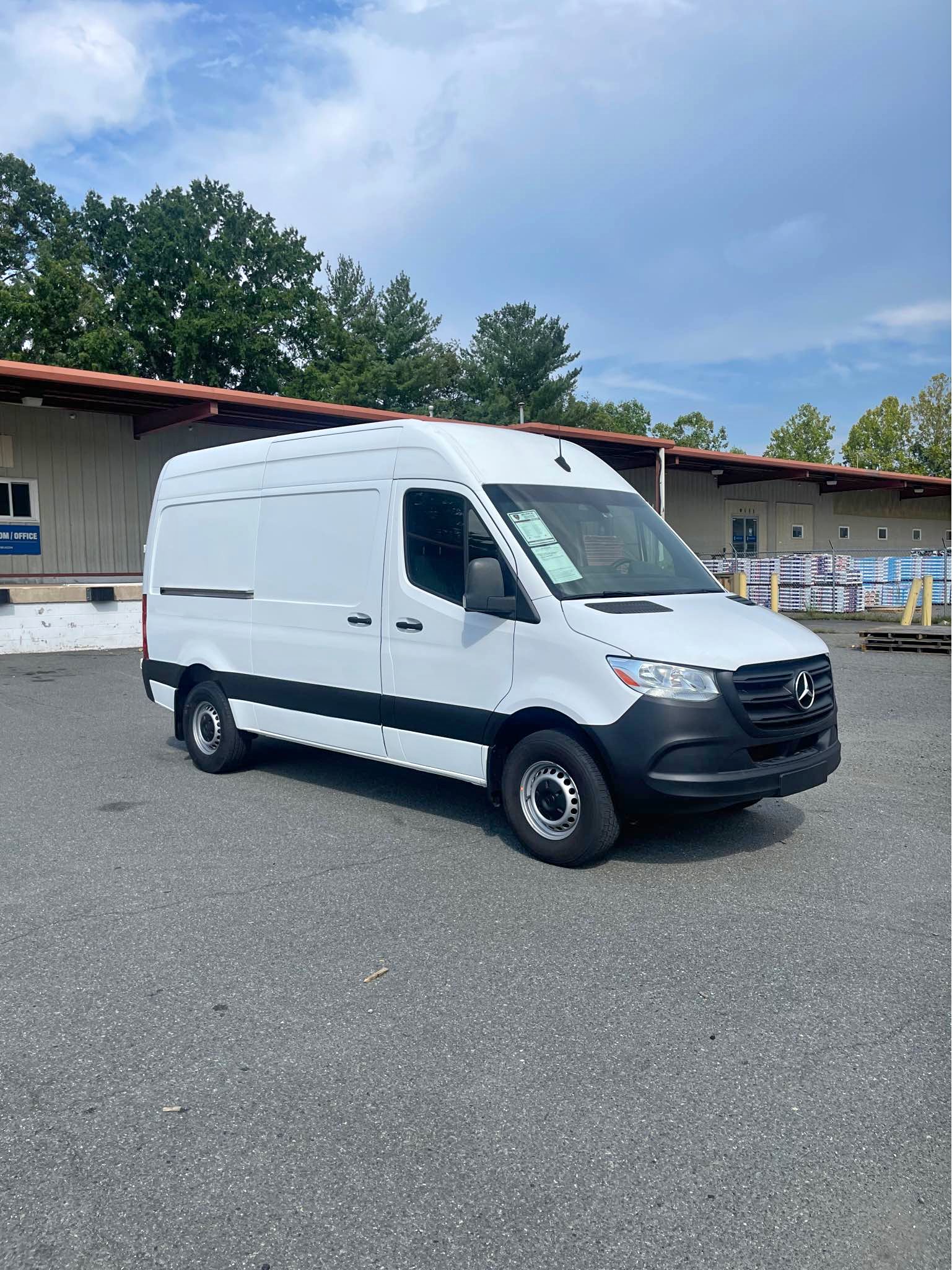 Modèle Réduit Mercedes Sprinter WELLY - Échelle 1:34, Métal, Neuf - Type Coccinelle Surf