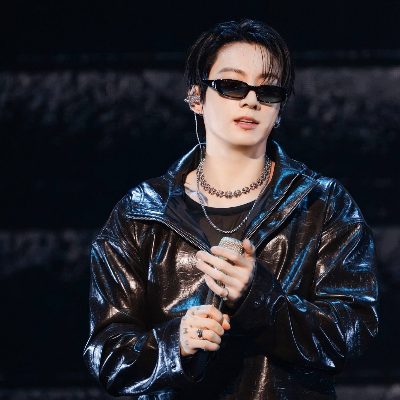 Jimin and Jungkook BTS stage performance photos