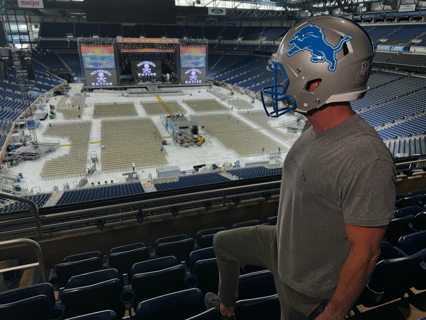 Kenny Chesney’s gonna be hanging out in... - Q95 Country WQTE