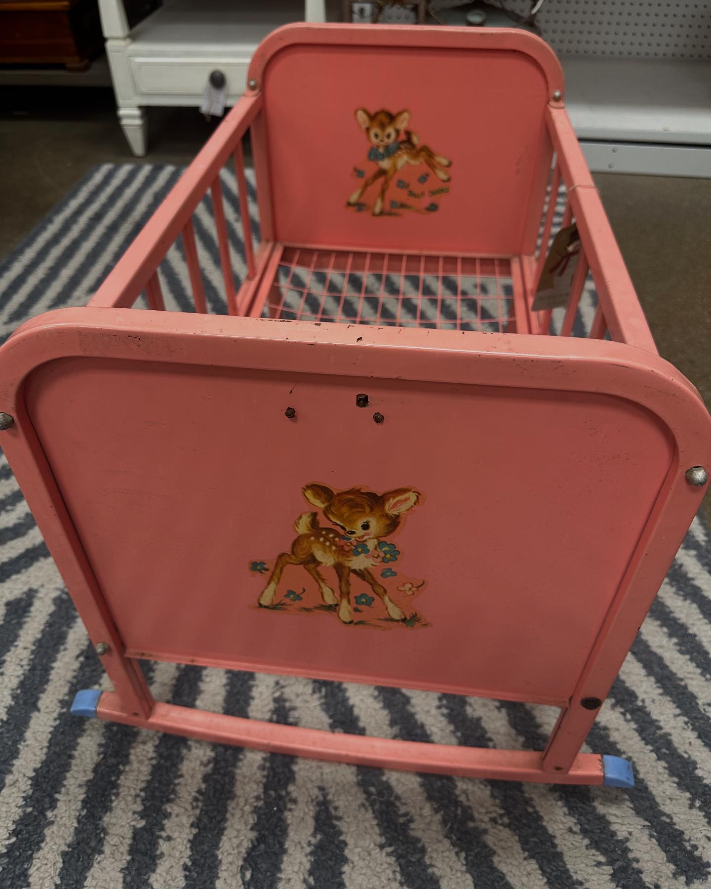 アメリカ　AMSCO社　Doll-E-Crib ドール用ベビーベッド　ビンテージ 1950s AMSCO DOLL-E-CRIB is adorable! Did you have one?