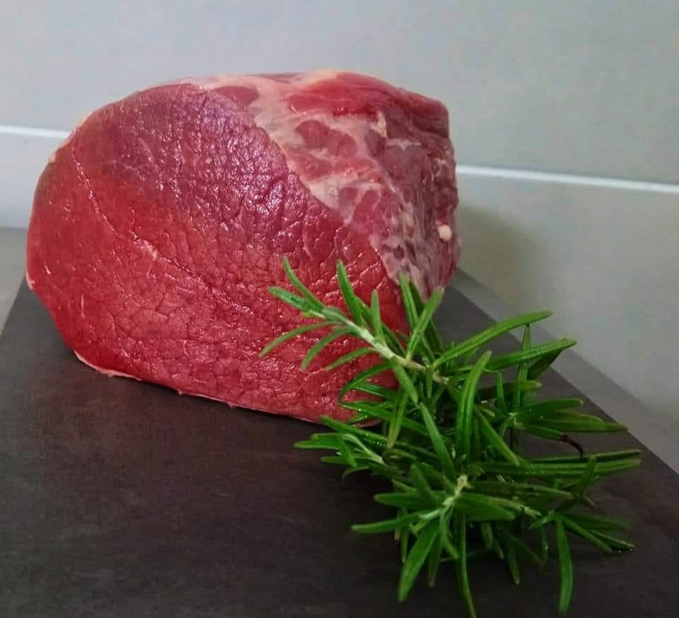 Nachbar-Hof - 🐖🐂🐓 Fleischauswahl 🐖🐂🐓 In unserer Gefriertruhe findet ihr ...