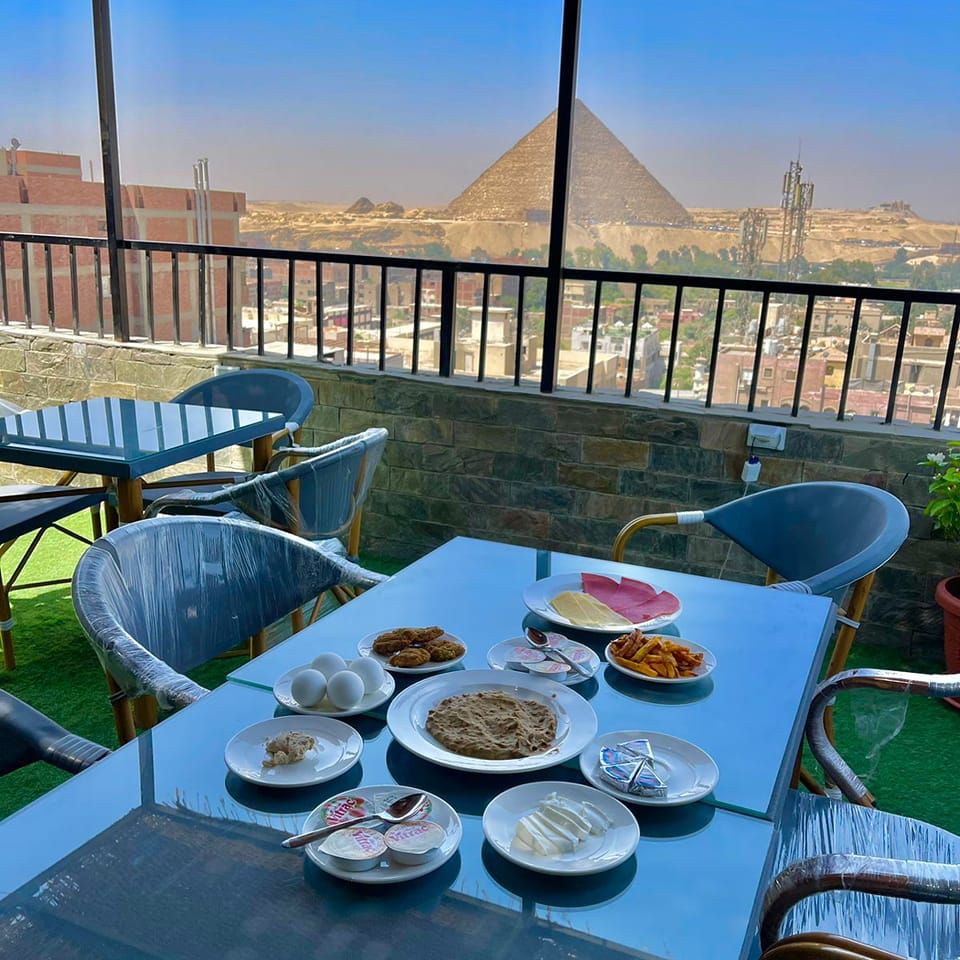 pyramids tower view inn | Giza