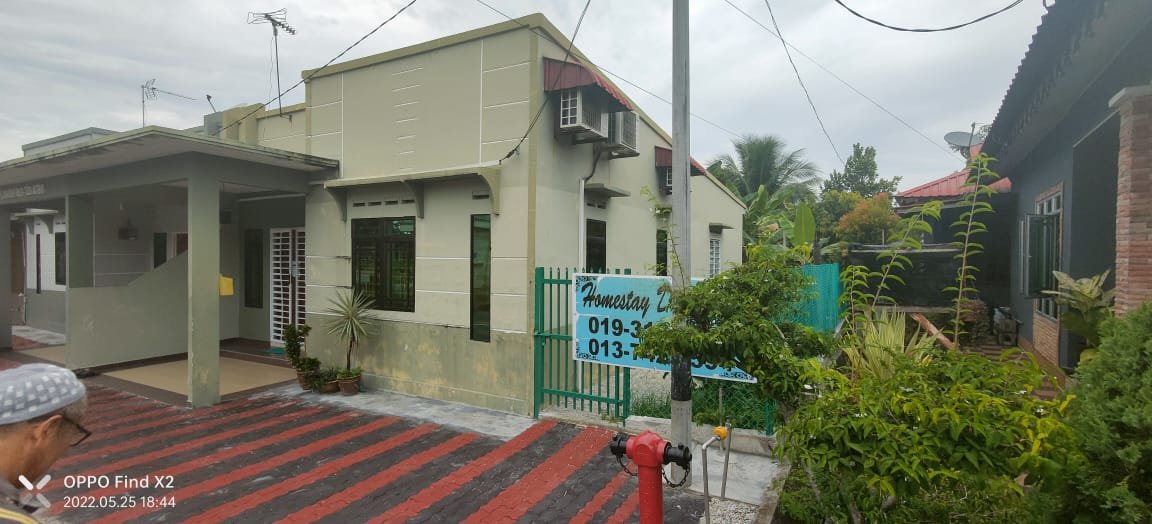 Homestay D'Masjid Rengit | Rengit