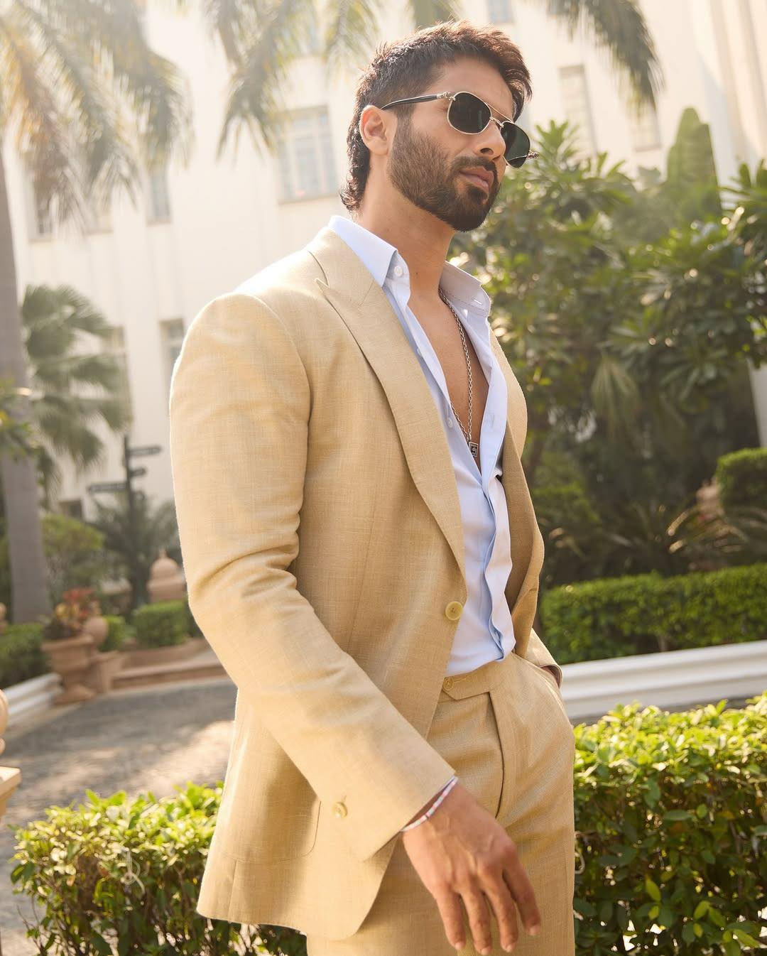 kabir singh formal dress Shahid Kapoor keeps it yet effortlessly stylish. #ShahidKapoor #FormalStyle #FashionGoals #StyleInspo #Bollywood #CelebrityLook #LatestStyle look-brandy-top-calista-green