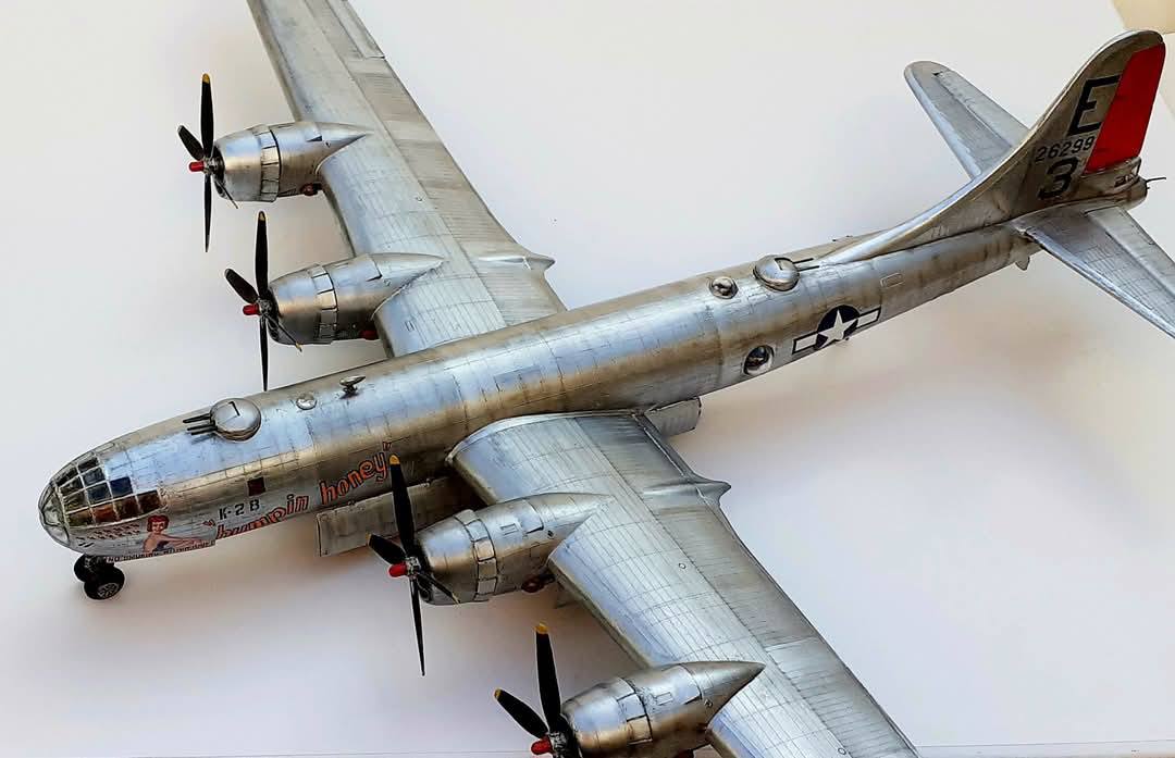 Hasegawa 1/48 B29 Super Fortress model kit