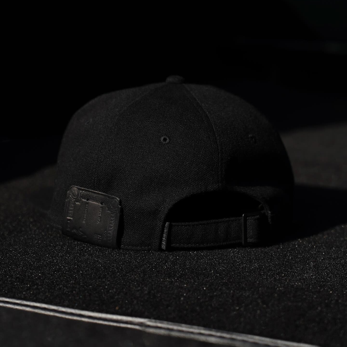 日本代購】【 預購】 【 THE H.W.DOG&CO. 】 ➤ special blackish 