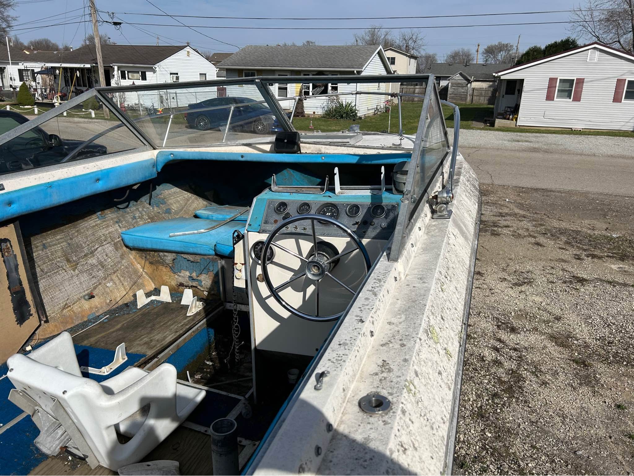 Boat and trailer - Powerboats & Motorboats - Ashville, Ohio | Facebook ...