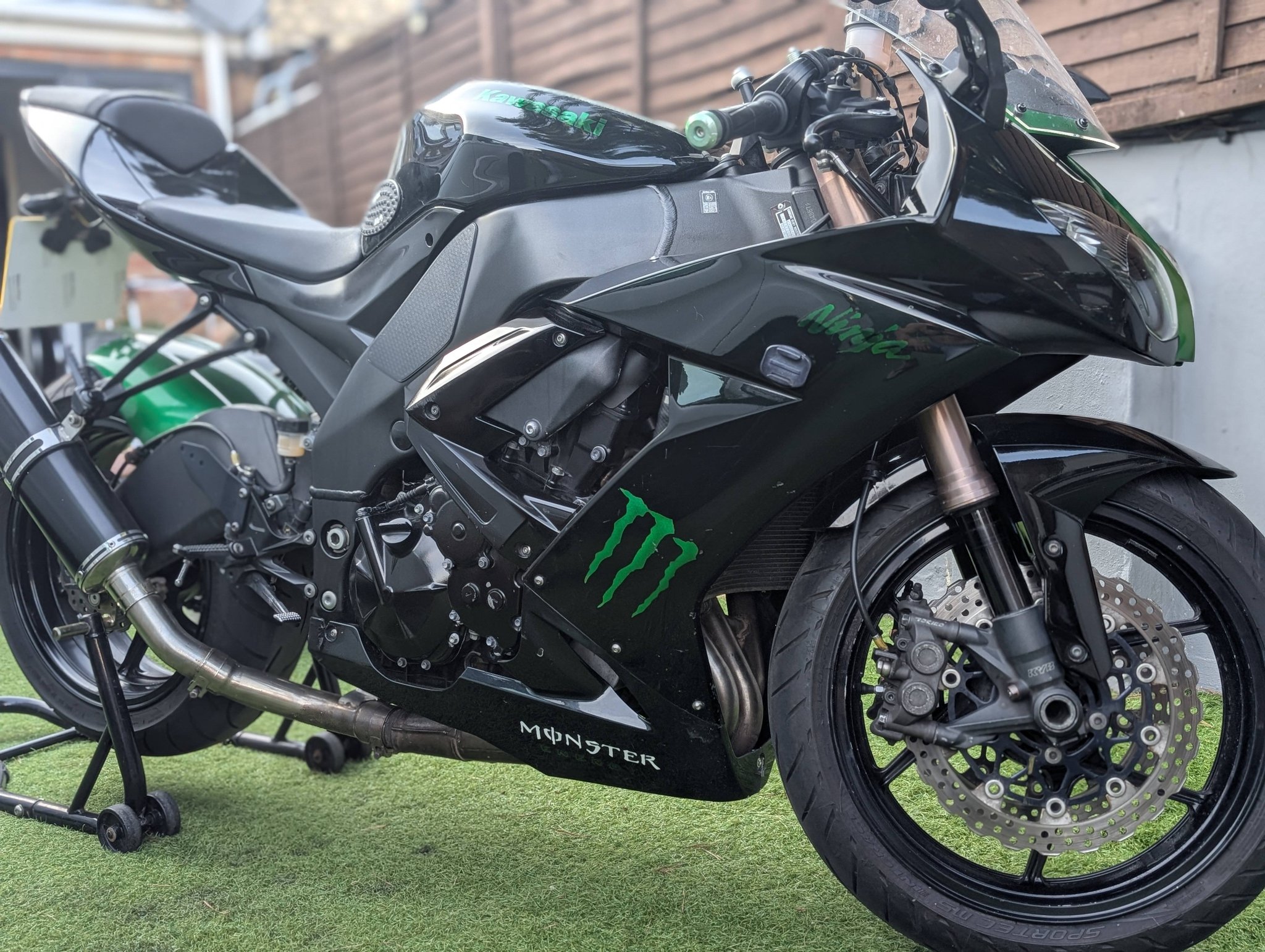 2008 Kawasaki ZX10R for sale in great condition