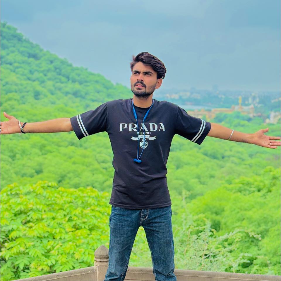 Raj Lalwas
