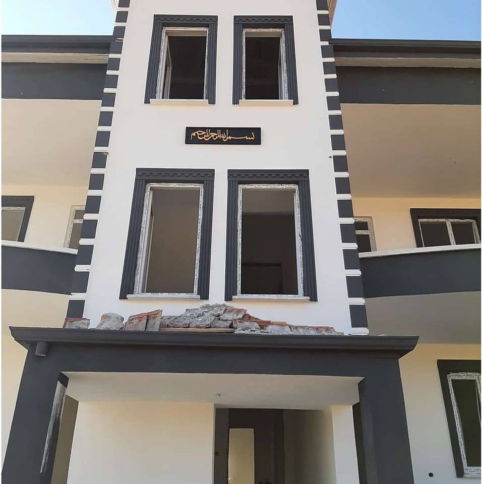 1300 metre kare BEŞ ON TAHTA KAPLAMA çati Yetişen alır UYGUN FİYATA ...