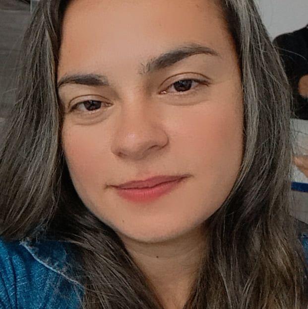 Andréia Neuber | Facebook
