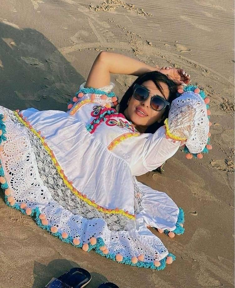 Farzana Naz official فرزانه ناز