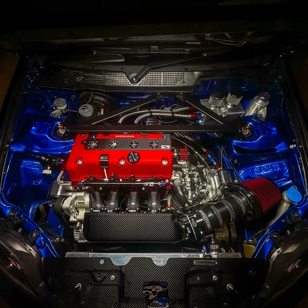 Drag - @benboxall23 got his engine bay looking nice with the Drag ...