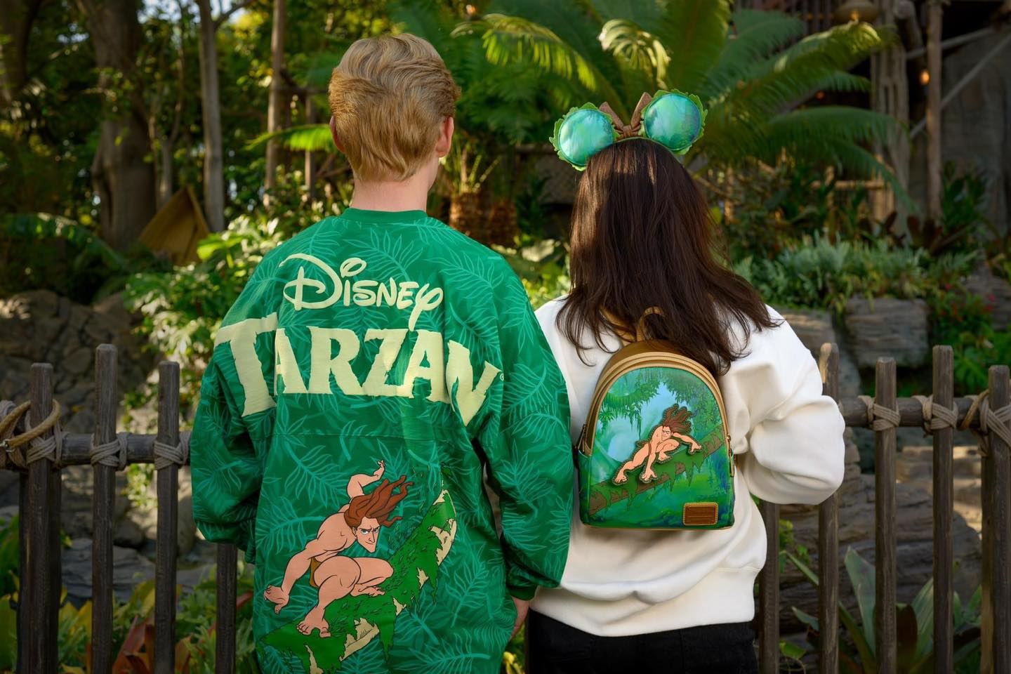 Disneyland Paris card from 2000 featuring Tarzan, Jane and Terk