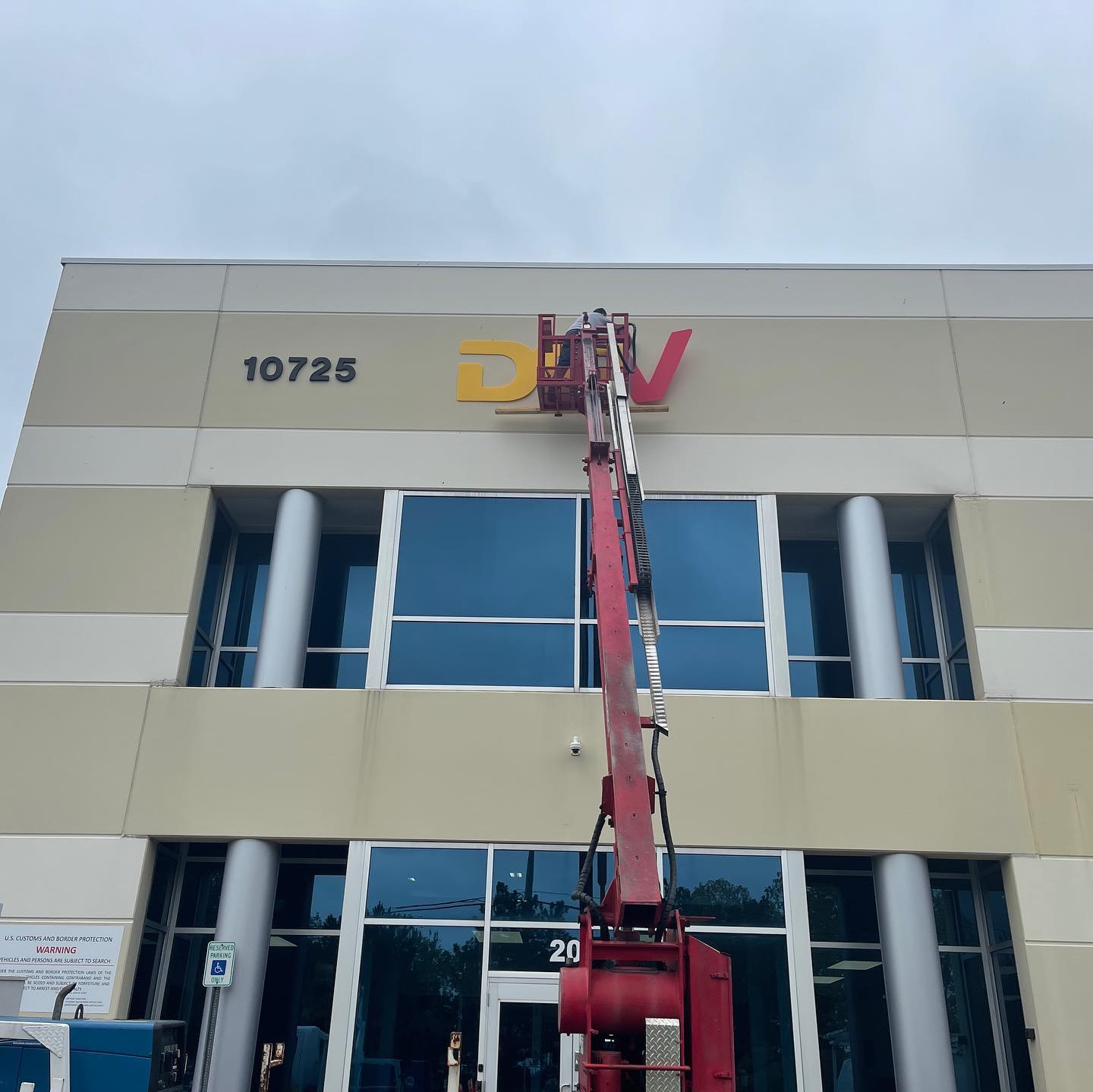 FS SIGNS | Warren MI