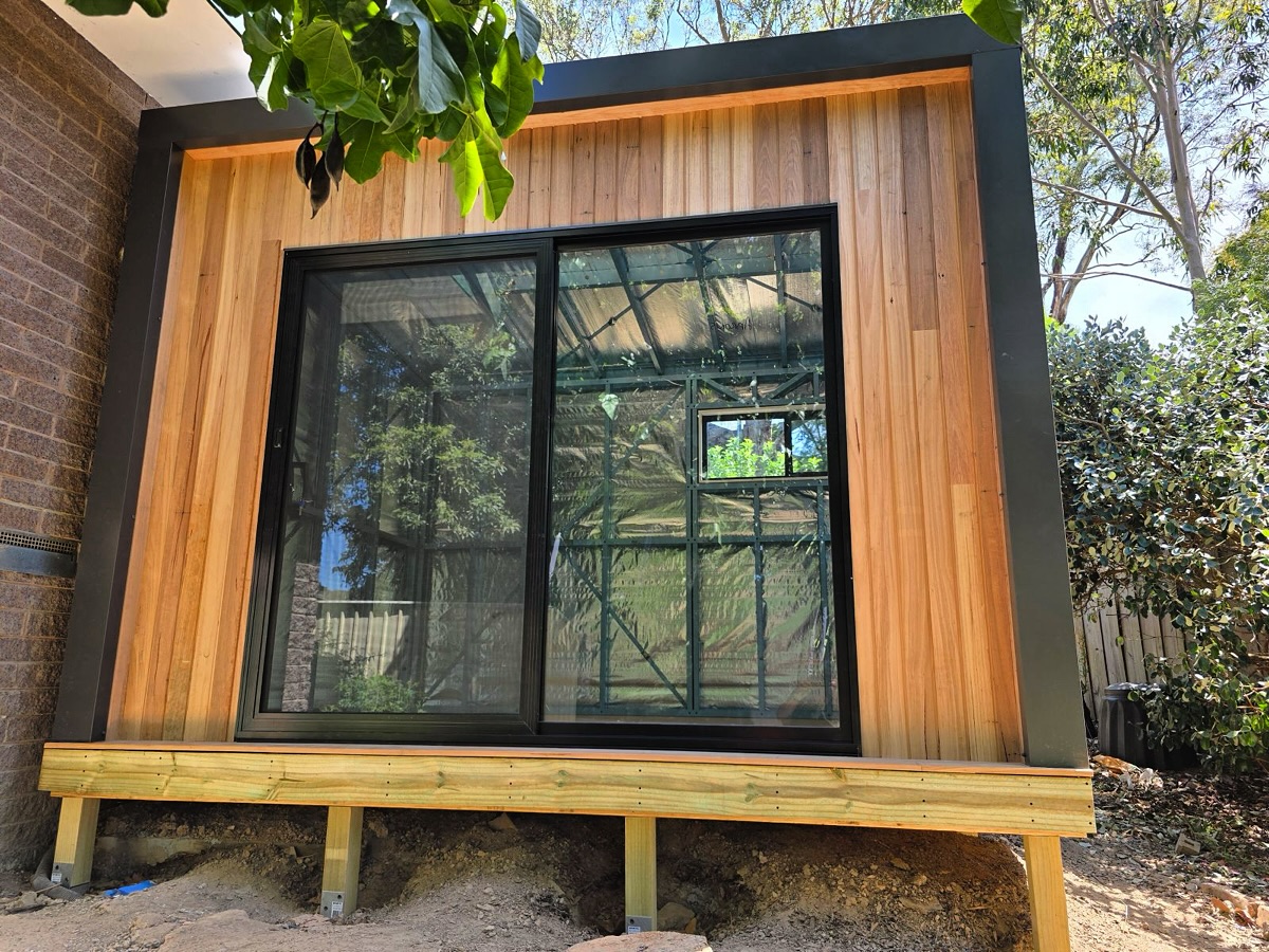 Aarons - A stunning 10m² Studio – Featuring Silver top Ash Hardwood ...