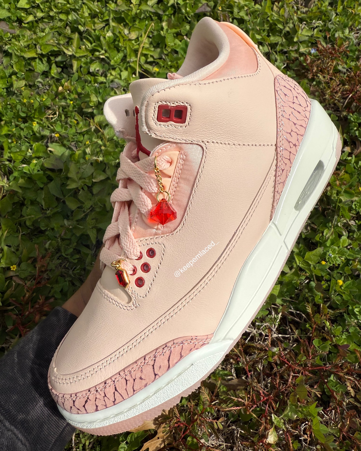 Nike Jordan Retro Valentine's Day Women