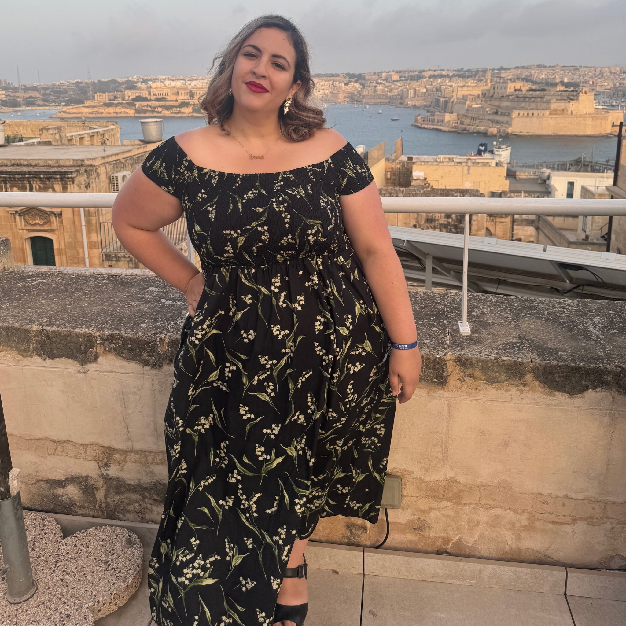 chinese dress ladies Amazon.com: ABEWIP Plus Size Dresses for Curvy Women V-Neck Short Sleeve  Bodycon Wrap Cocktail Party Semi Formal Midi Dress Black 3XL : Clothing,  Shoes & Jewelry main image 1