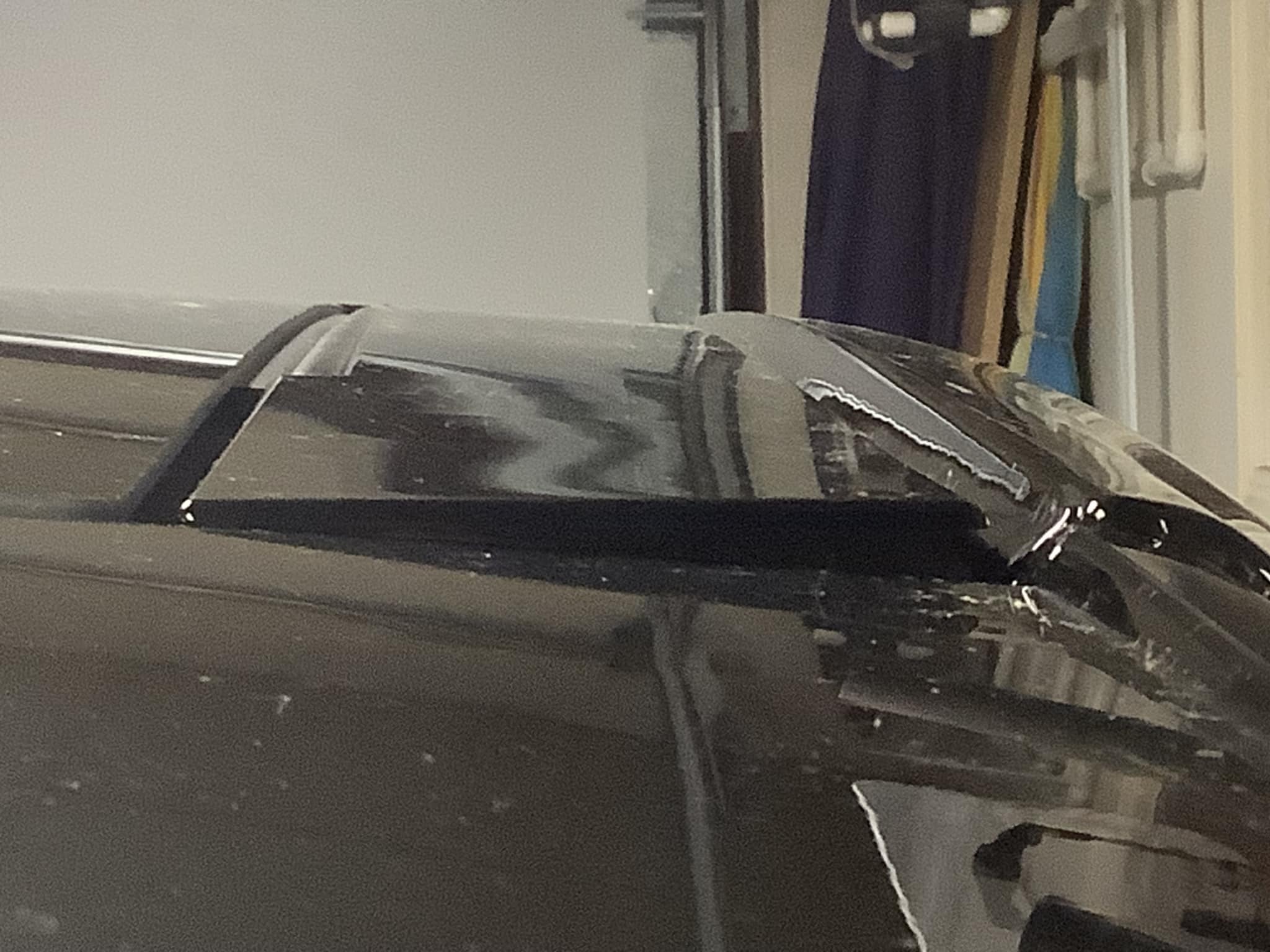 Jeep Grand Cherokee Glass. Quarter window. Right. [glass