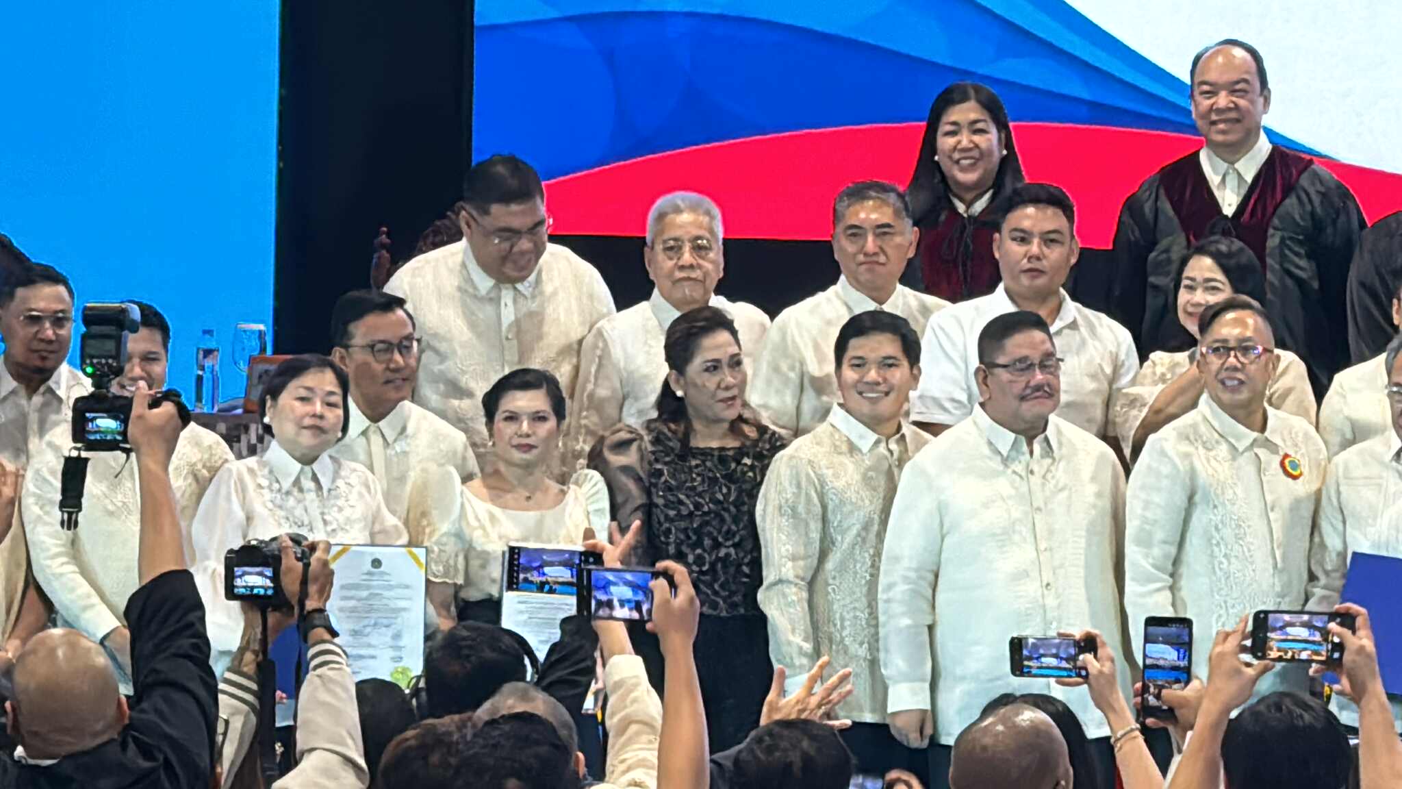 One - Pormal nang naiproklama ang mga nanalong party-list sa nagdaang # ...