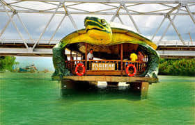 the famous Loay river floating... - CM Tourist Inn Loay Bohol