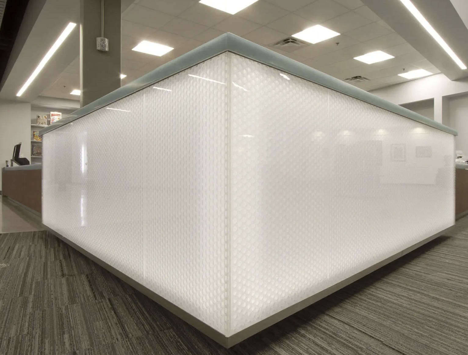 Moxie Surfaces - Check out this facade wall using clear-PEP UV PC. What ...