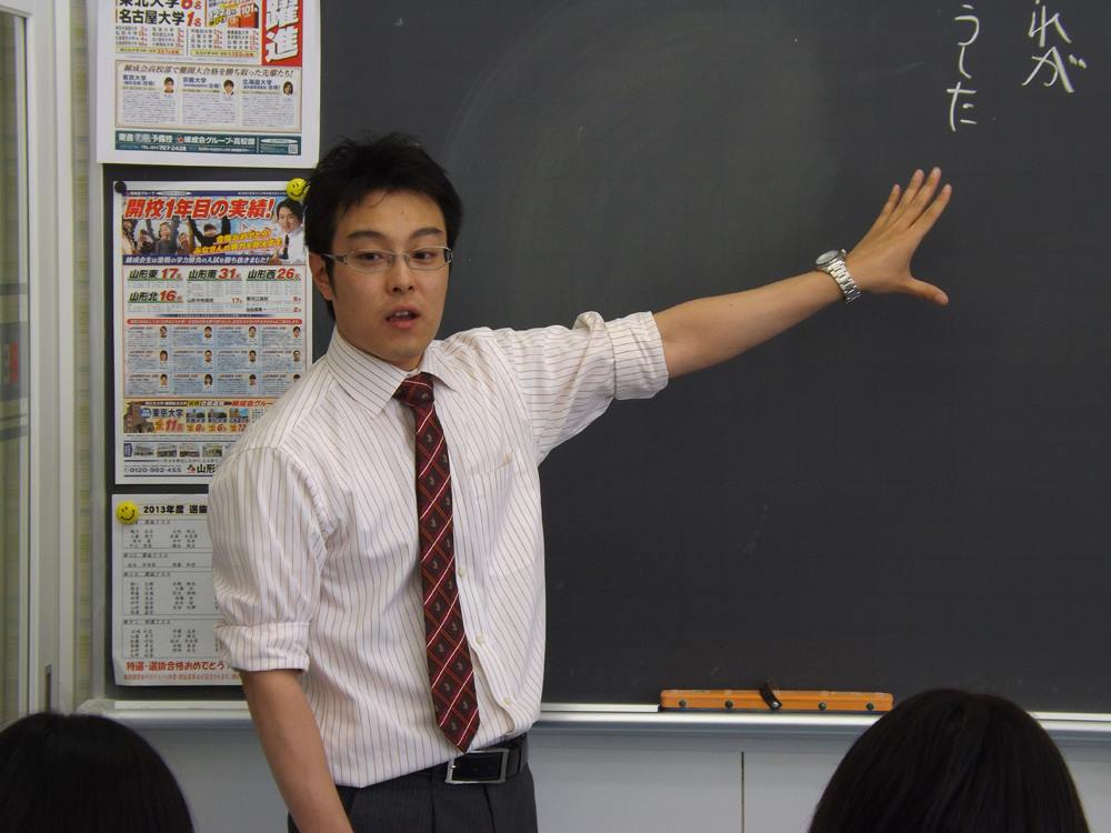 練成会 山形本校室長 杉本悠一 国語科 副室長 渡邊早記 英語科 Facebook